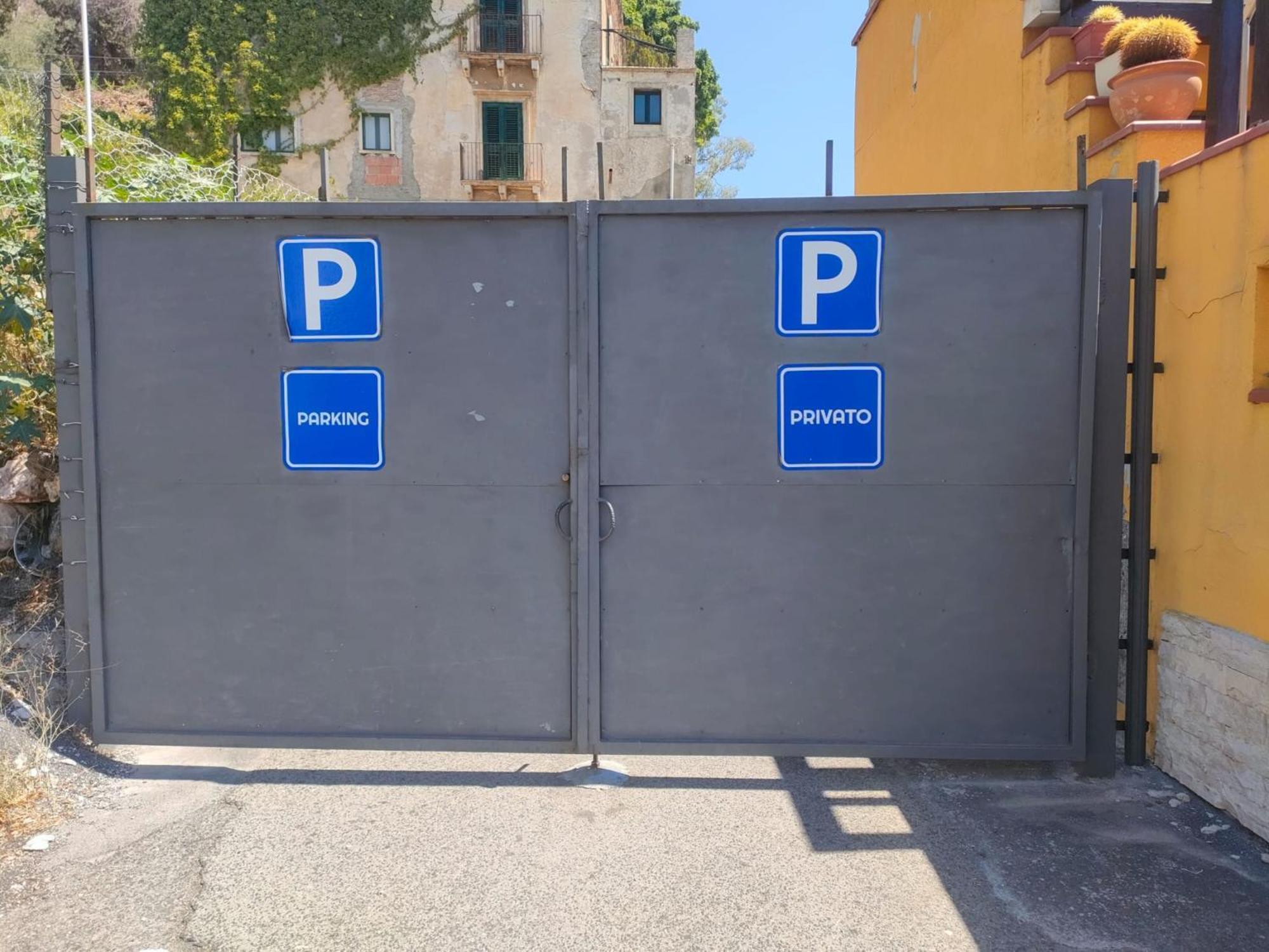 Hotel Pensione Cundari Taormina Exterior photo