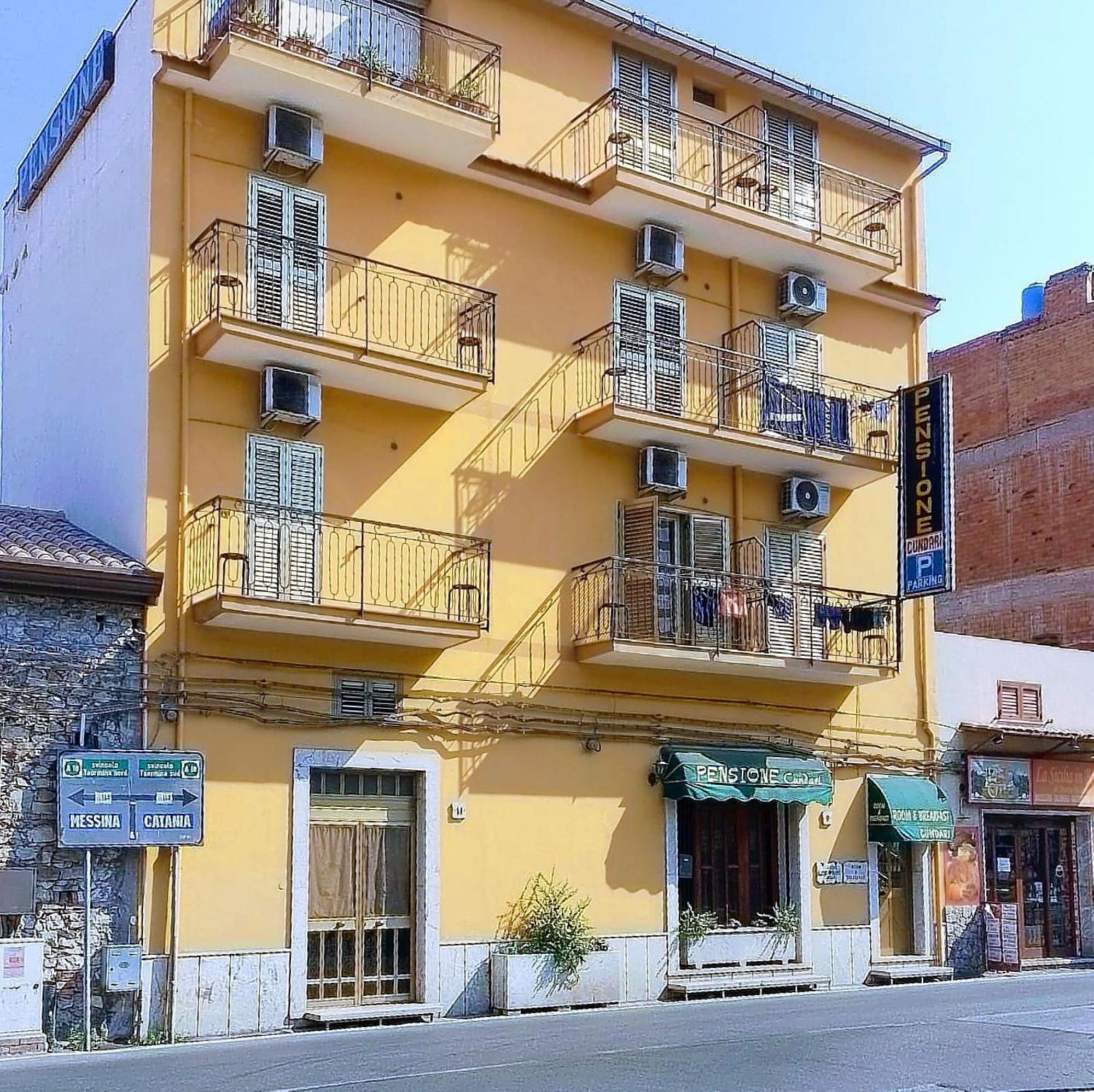 Hotel Pensione Cundari Taormina Exterior photo