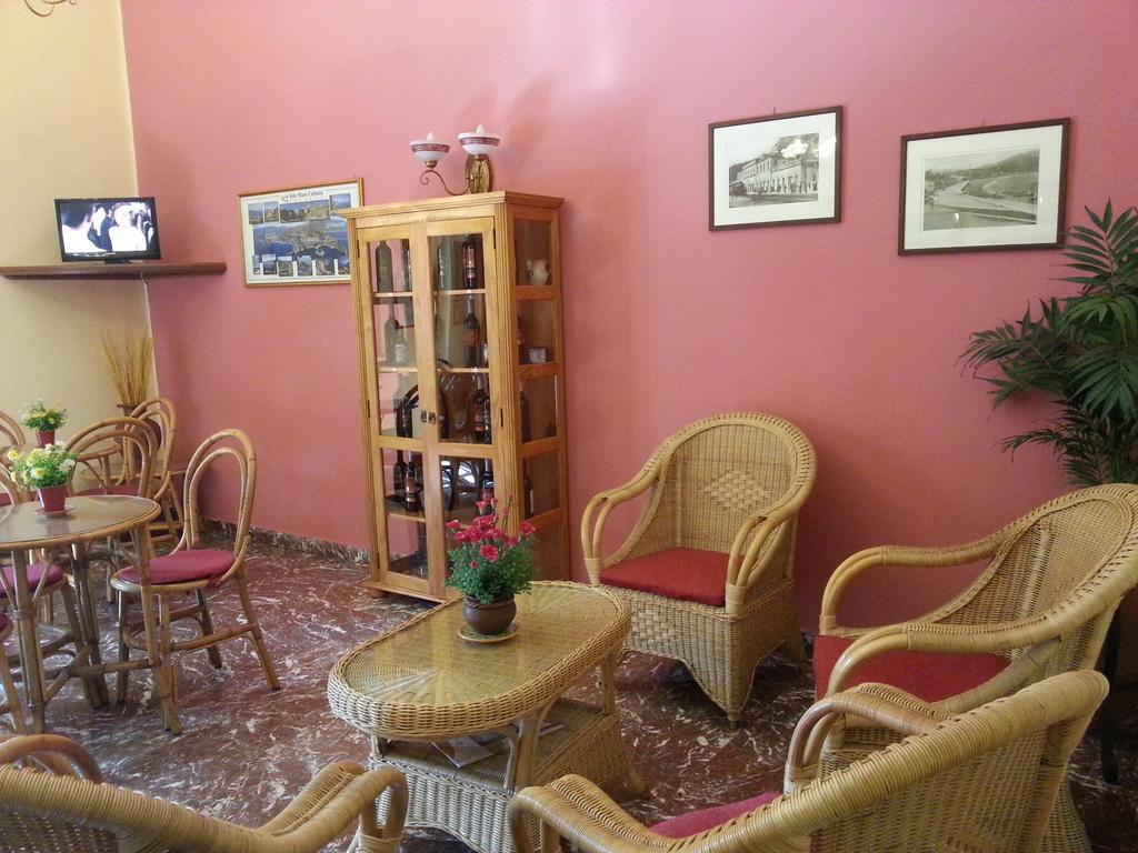 Hotel Pensione Cundari Taormina Exterior photo